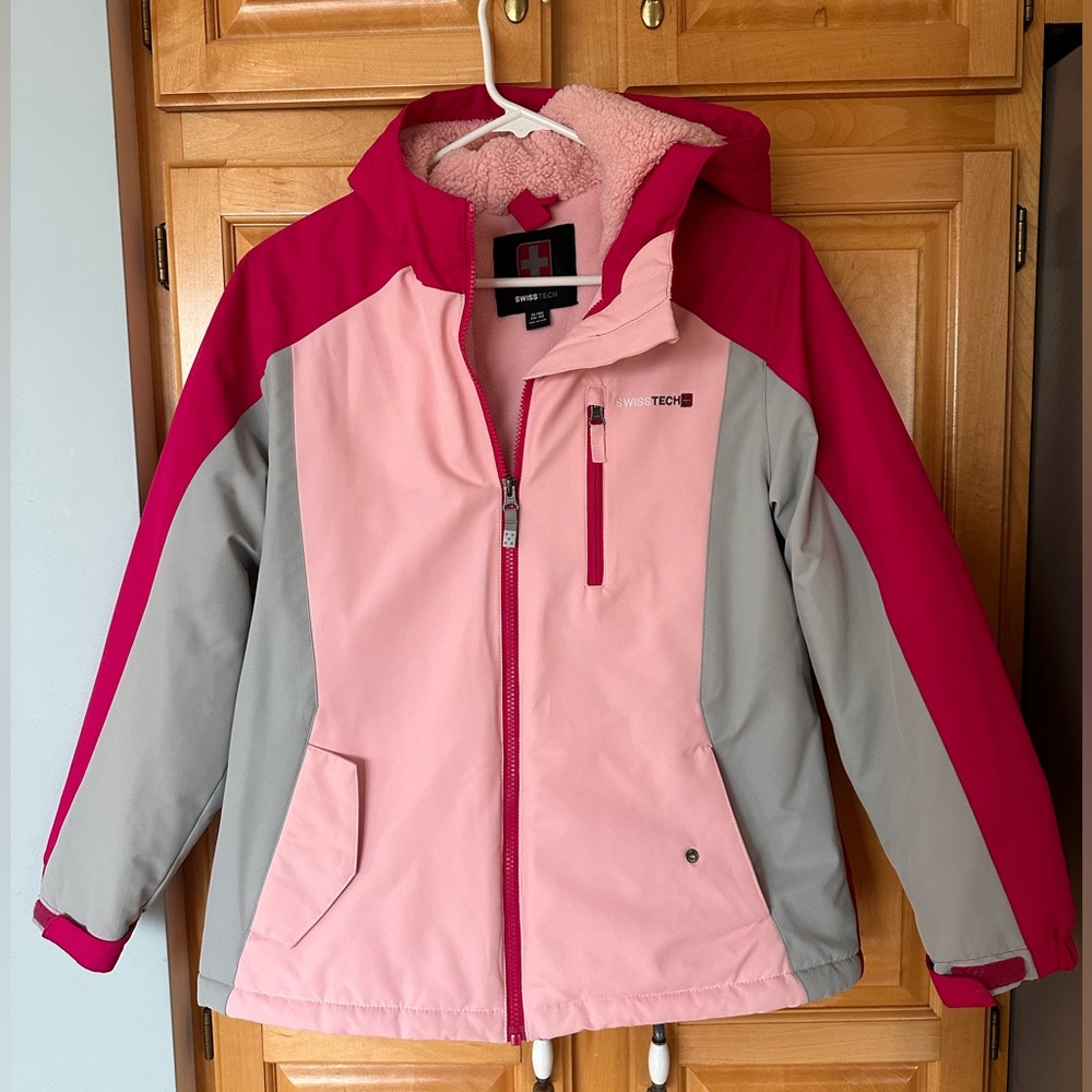 Gently used girls winter jacket. Inner liner removed, insulated shell only.